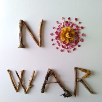 Teoksen nimi: No War