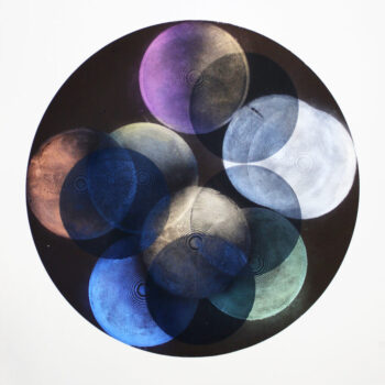 Teoksen nimi: Dark matters 1