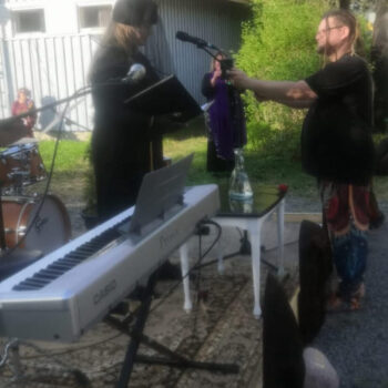 Name of the work: Suru, Stop the war!