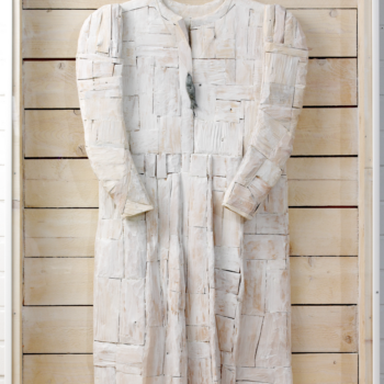 Name of the work: Isoäitini oli intiaani, 2004, koko K. 137 cm x L. 92 cm x 15 cm