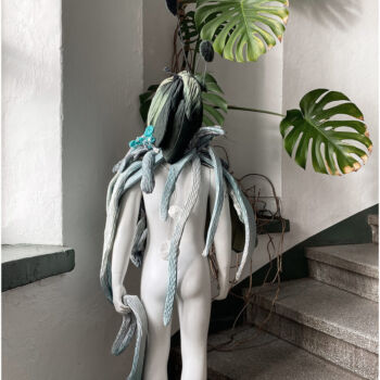 Name of the work: Tarhuri /Gardener