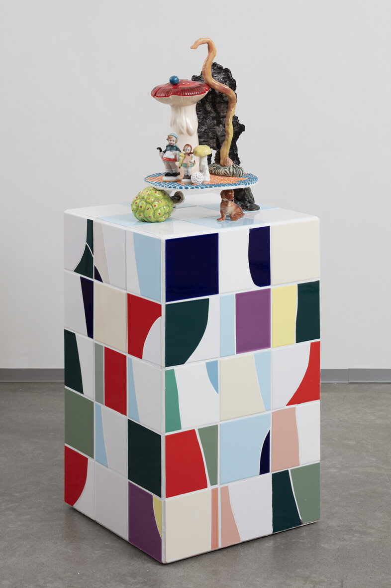 Helmille/ Till Helmi