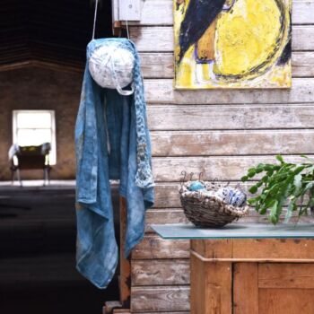 Teoksen nimi: Lintumummo & Jathornia Oitbackan Navettagalleriassa 2023