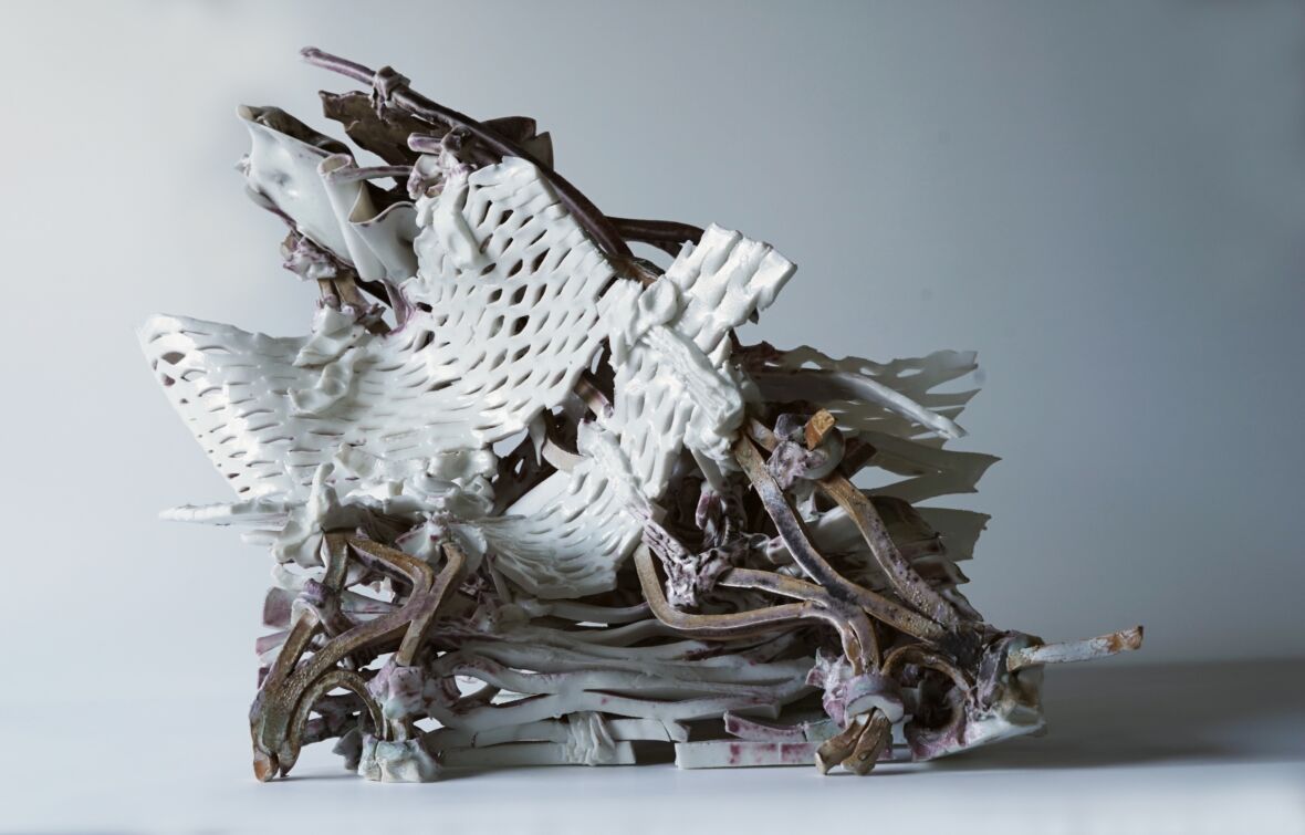 Dreams of ruins – white has fallen and all is still