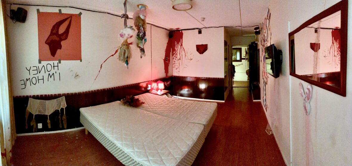 ”Huone 237 – Room 237”. Demolition art.