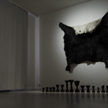 Teoksen nimi: Isä anna minulle anteeksi