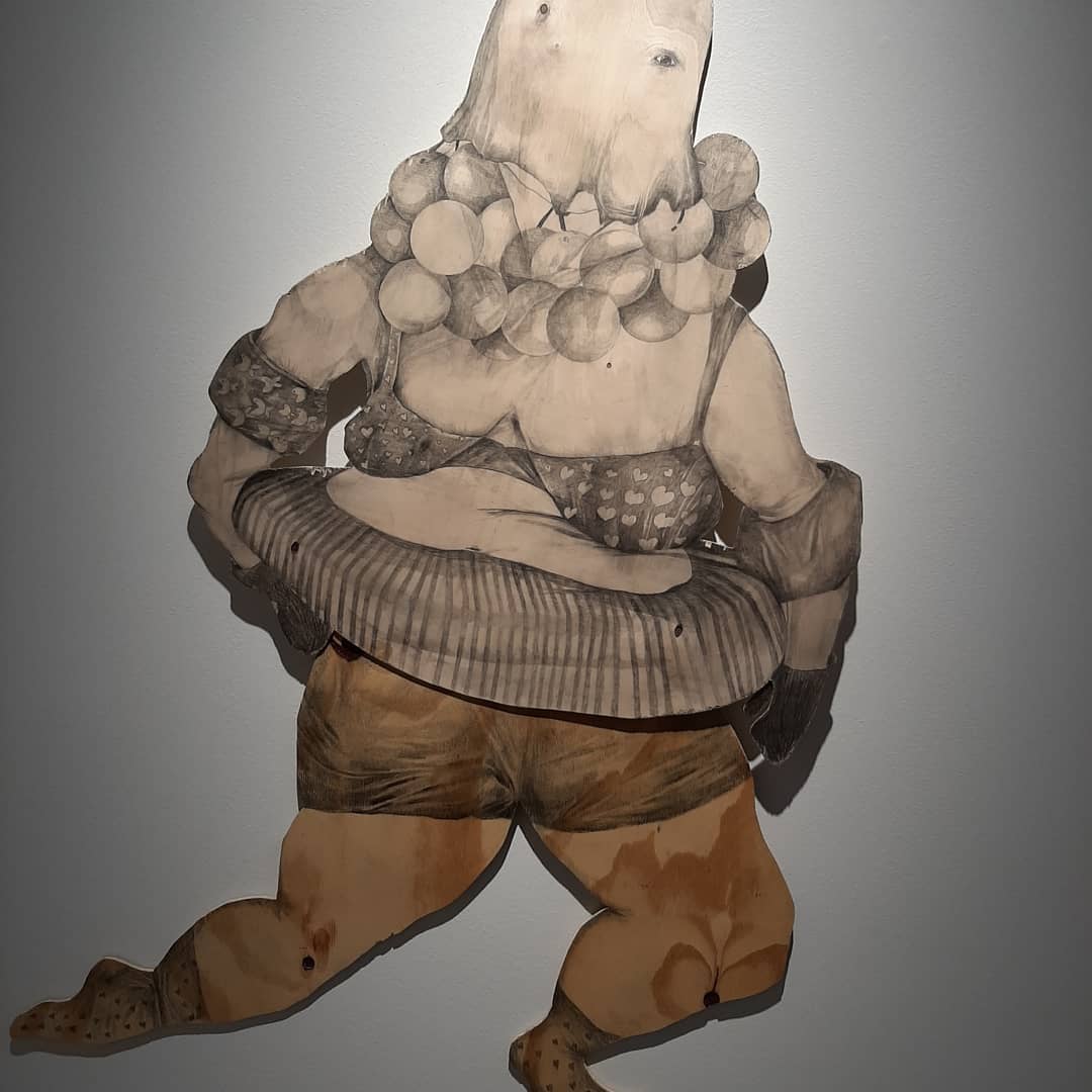 Maailman merissä kellunut