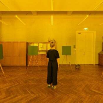 Teoksen nimi: Pilv-Cloud