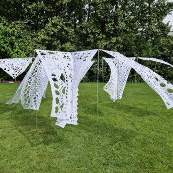 Teoksen nimi: Kaivata jotakin koko ajan