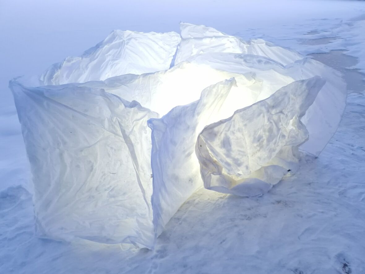 Lakanan kokoinen oma tila