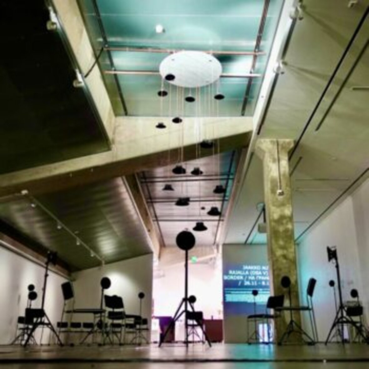 Teoksen nimi: ON THE BORDER (CHAPTER V) / RAJALLA, OSA V / НА ГРАНИЦЕ / PIIRIL @ PORVOO ART FACTORY 26.11 – 8.1.2023