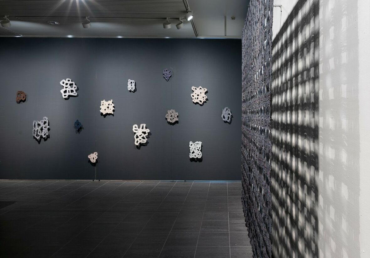 Vastavaloon ja Vasenkätiset