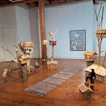 Teoksen nimi: Lintukoto