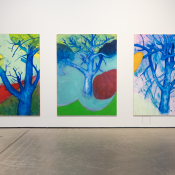 Name of the work: Puu I–III. Kuva: Petri Summanen