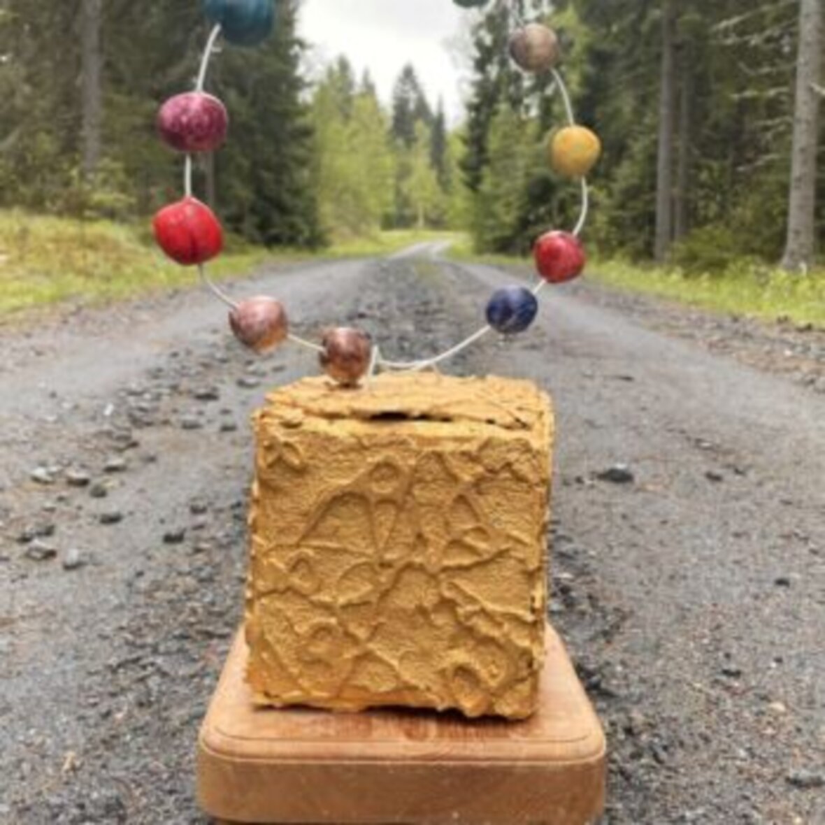 Name of the work: Elämän karuselli